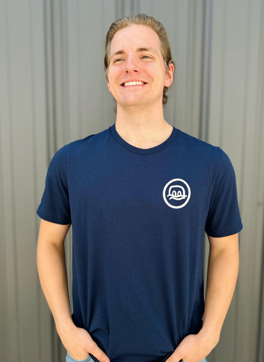 community - tee by vp
